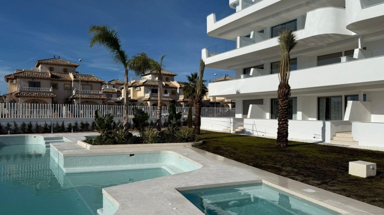 Apartamento / piso - Nueva construcción  - Orihuela Costa - Lomas De Cabo Roig