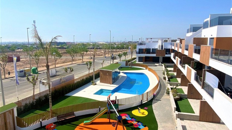 Bungalow - New Build - Pilar de la Horadada - Polideportivo