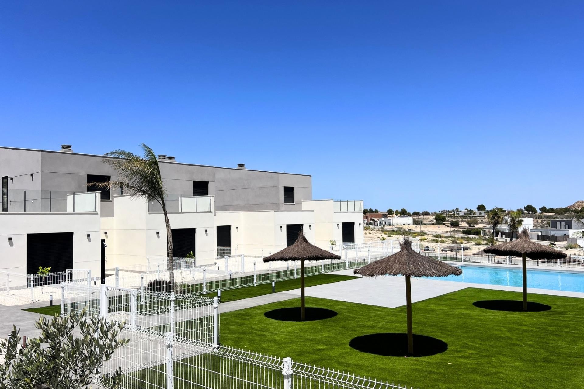 Nouvelle construction - Town House - BAOS Y MENDIGO - Altaona Golf And Country Village