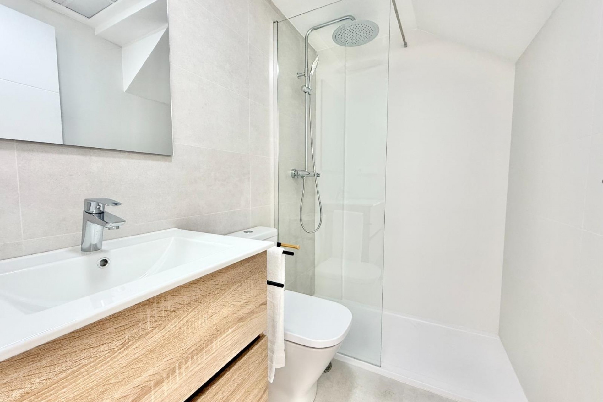 Nouvelle construction - Town House - Cox - Sin Zona