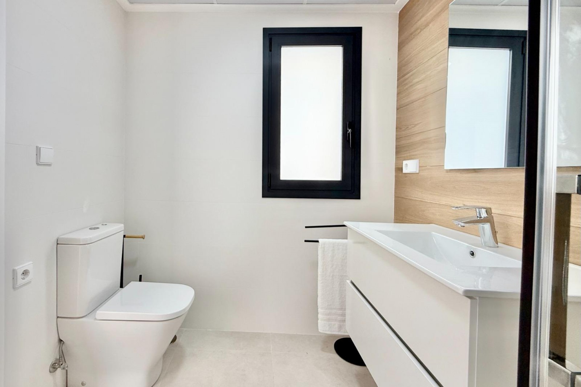 Nueva construcción  - Town House - Cox - Sin Zona
