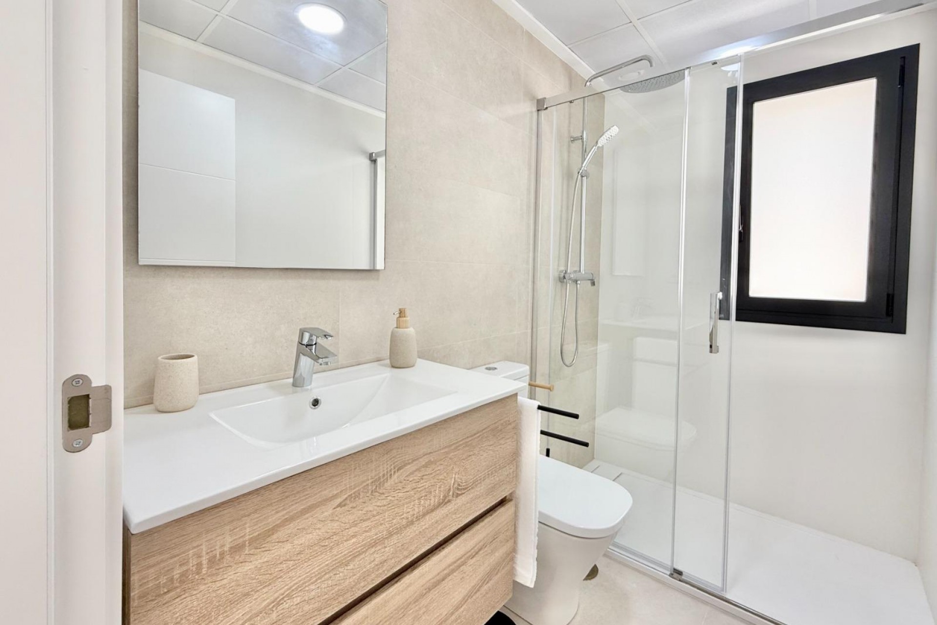 Nueva construcción  - Town House - Cox - Sin Zona