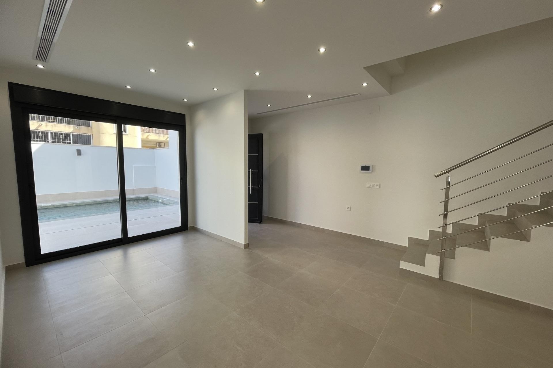 Nueva construcción  - Villa - Almoradí - Heredades