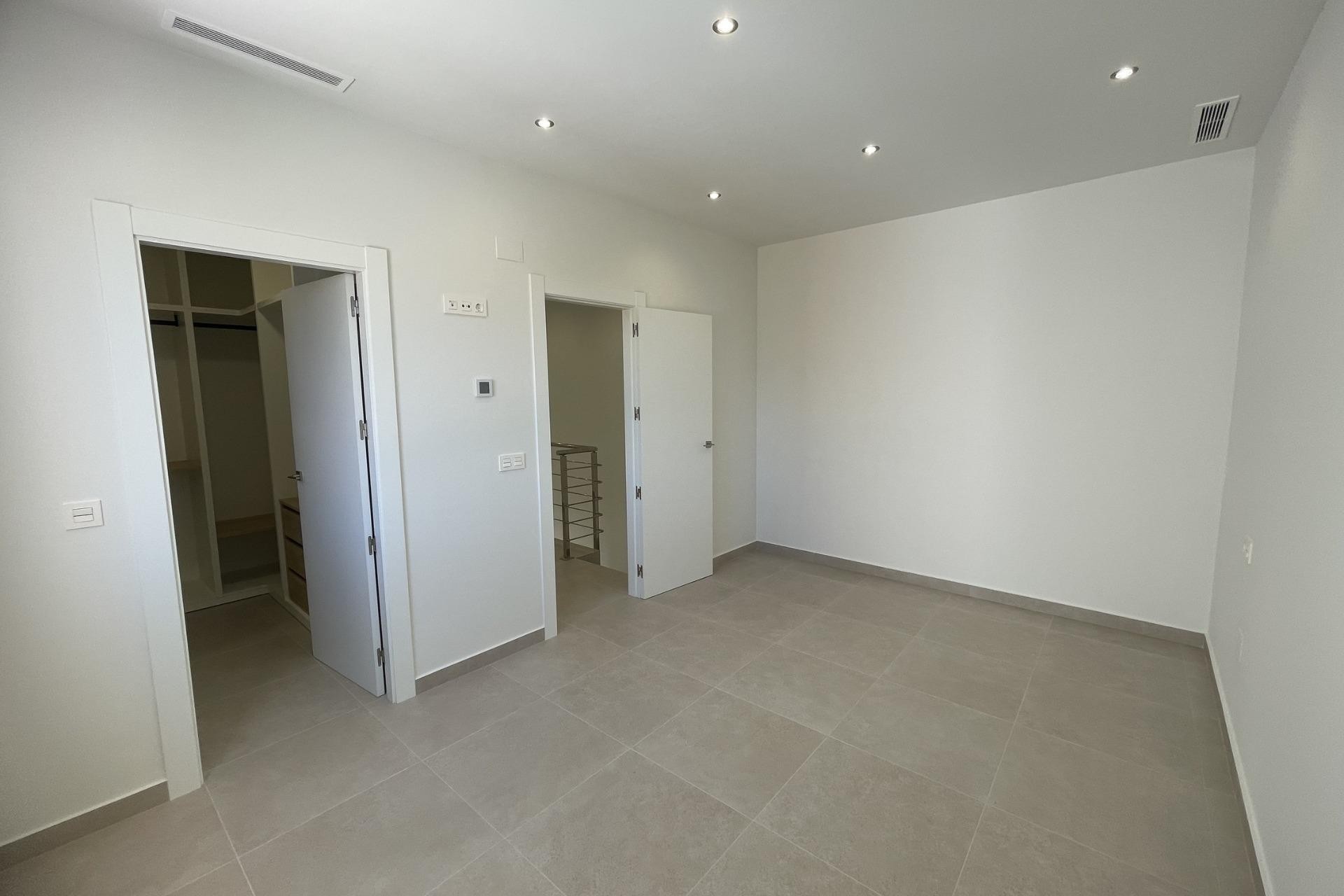 Nueva construcción  - Villa - Almoradí - Heredades