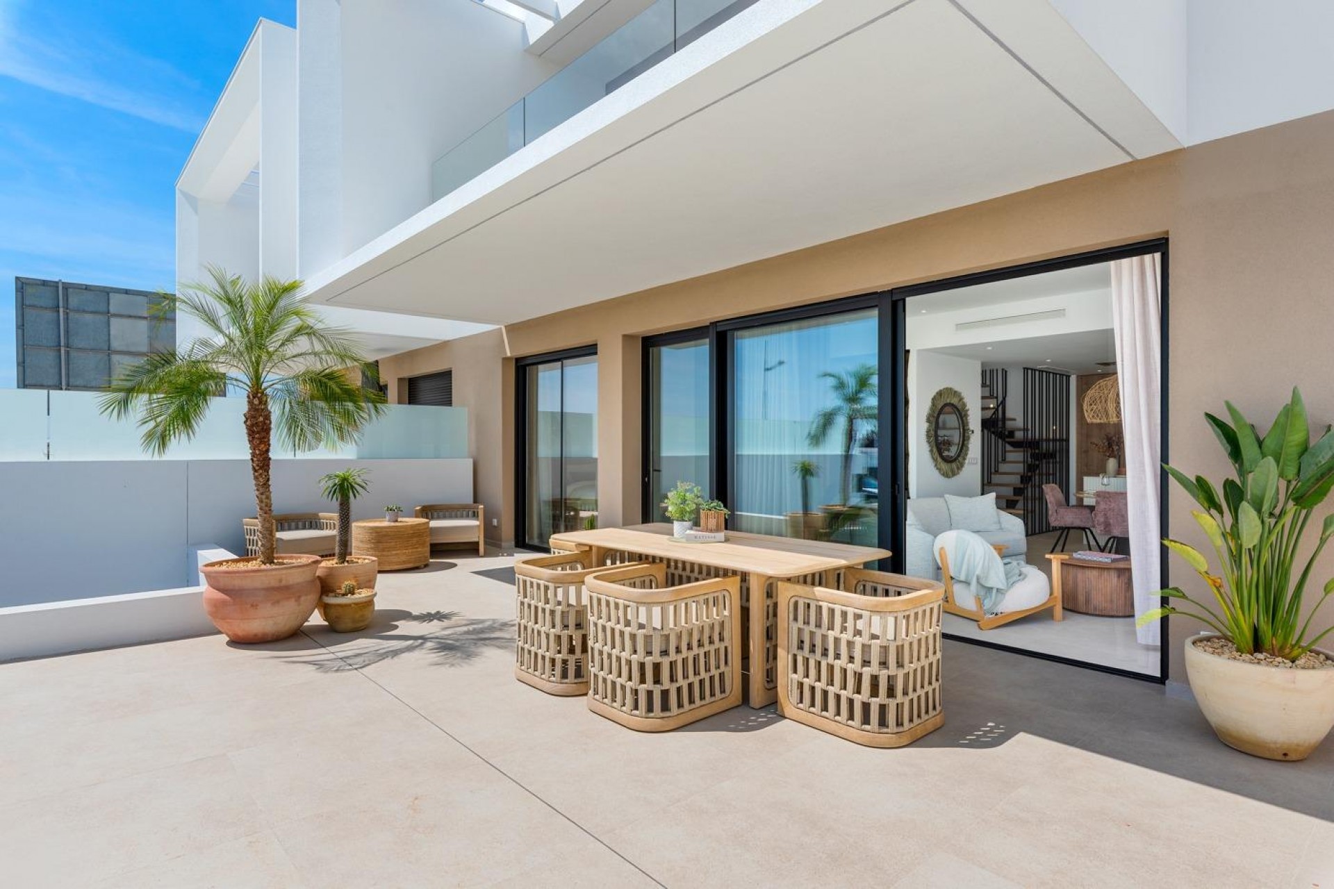 Nueva construcción  - Villa - Dolores - Sector 3