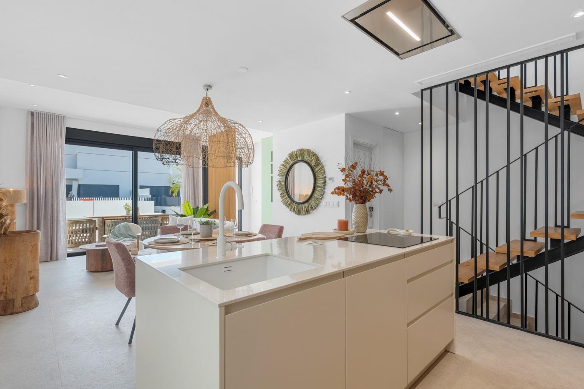 Nueva construcción  - Villa - Dolores - Sector 3
