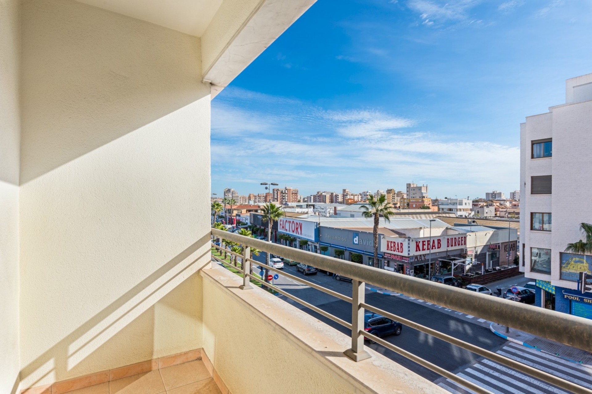 Resale - Apartment / flat - Torrevieja - Torrevieja - Centre