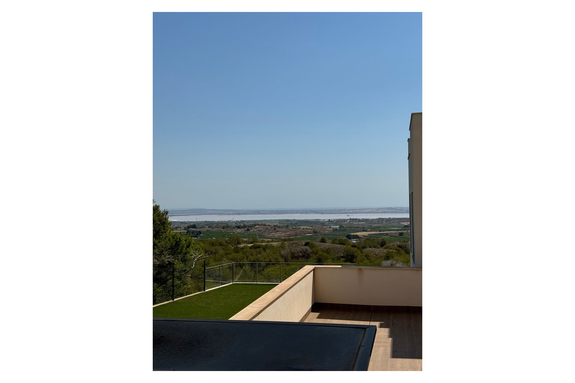 Resale - Bungalow - San Miguel de Salinas