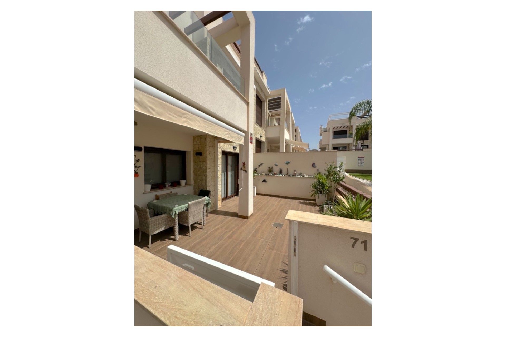 Resale - Bungalow - Torrevieja - Torrevieja - Los Balcones