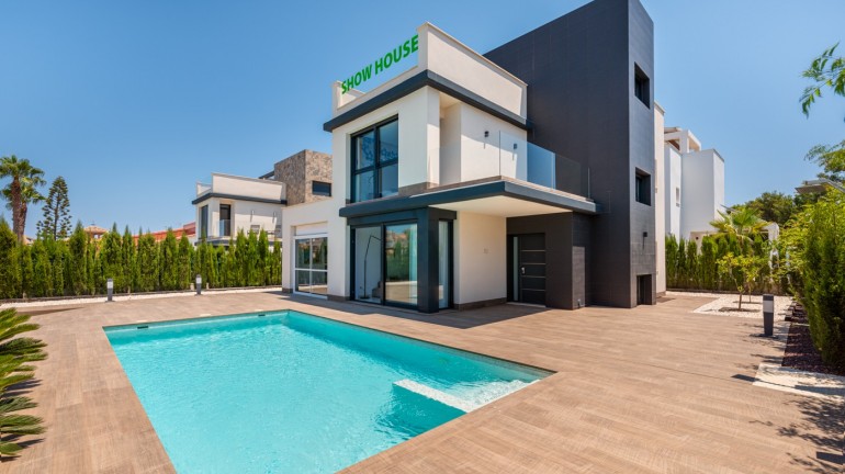 Villa - New Build - La Manga del Mar Menor -
                Playa Honda