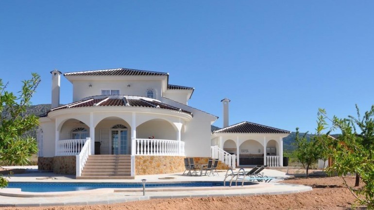 Villa - New Build - Pinoso - Campo