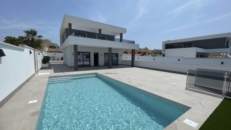 Villa - New Build - Rojales -
                Ciudad Quesada