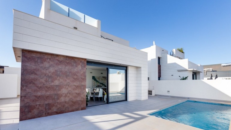 Villa - Nueva construcción  - Pilar de la Horadada -
                pueblo