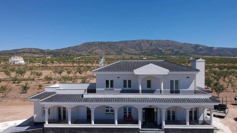 Villa - Nueva construcción  - Pinoso - NB-88660