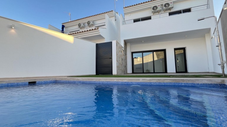 Villa - Nueva construcción  - San Pedro del Pinatar -
                Lo Pagan