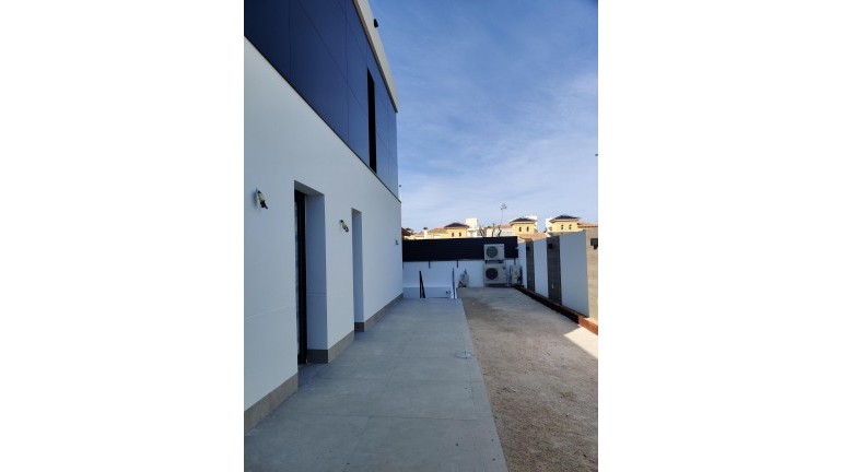 Nueva construcción  - Villa - Orihuela Costa - La Zenia