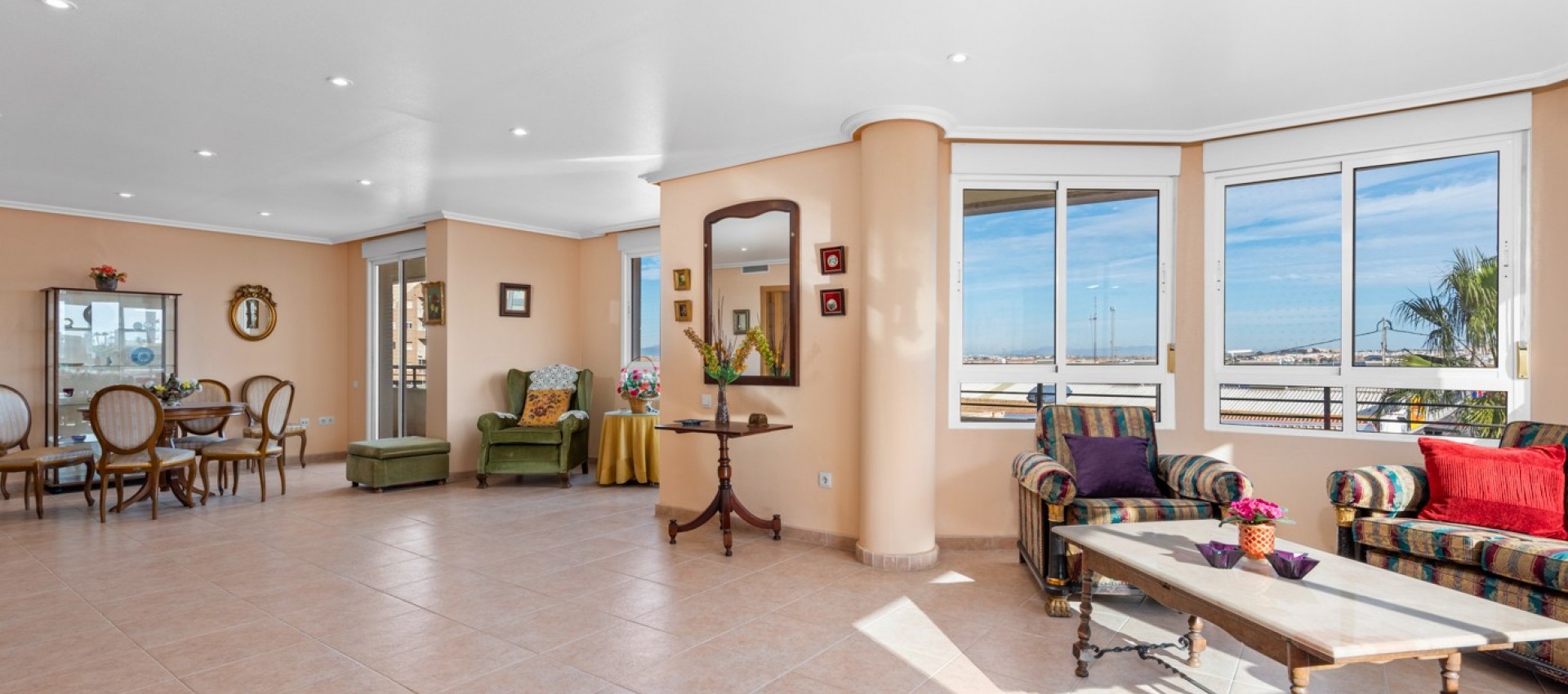 Resale - Apartment / flat - Torrevieja - Torrevieja - Centre