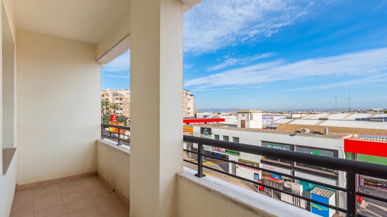 Resale - Apartment / flat - Torrevieja - Torrevieja - Centre