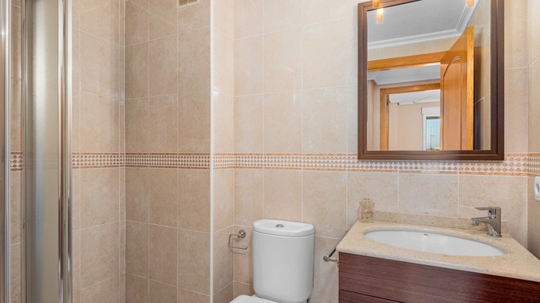 Resale - Apartment / flat - Torrevieja - Torrevieja - Centre