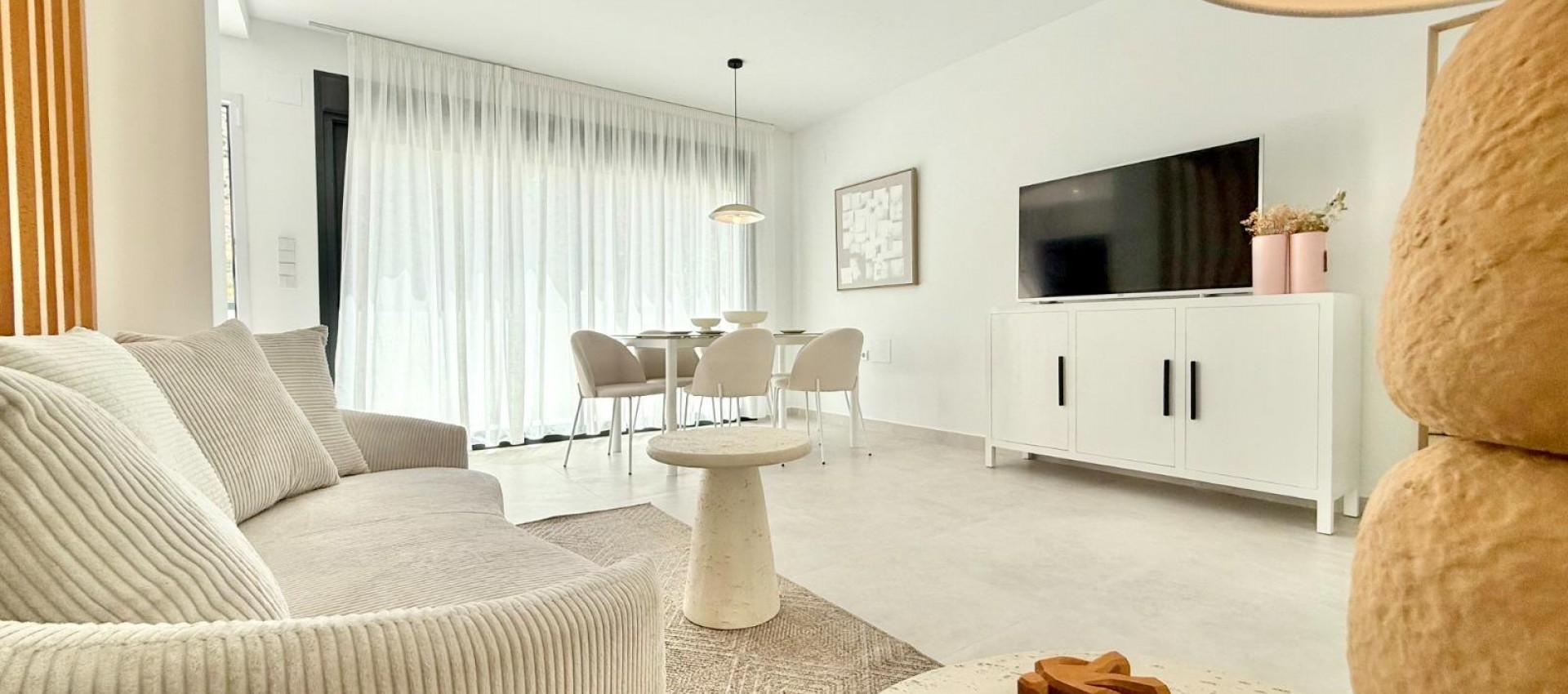 New Build - Town House - Cox - Sin Zona