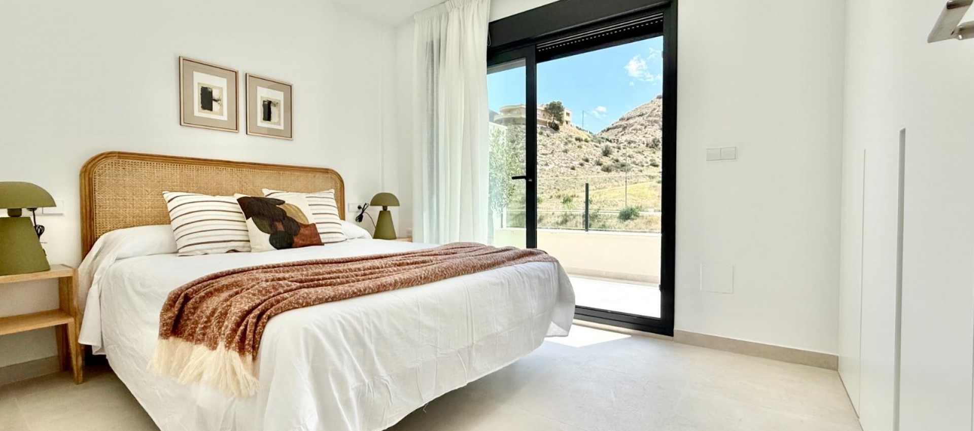 Nueva construcción  - Town House - Cox - Sin Zona