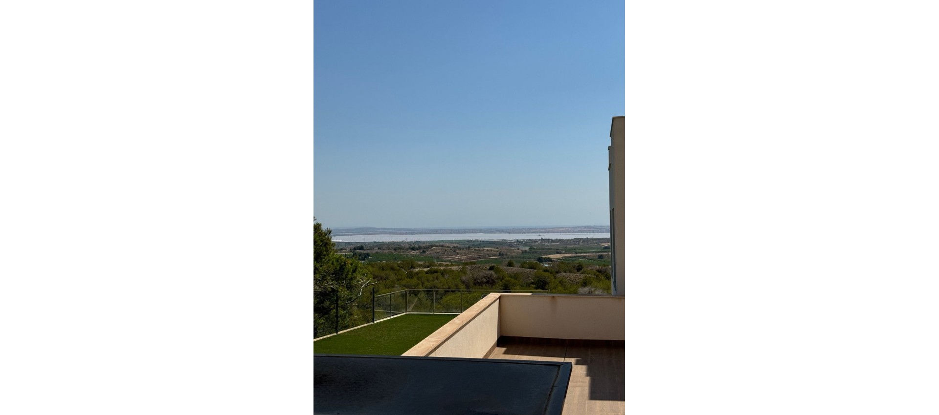 Resale - Bungalow - San Miguel de Salinas