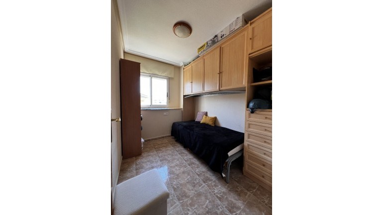 Resale - Apartment / flat - Torrevieja - Torrevieja - Centre