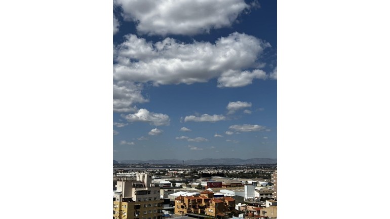 Resale - Apartment / flat - Torrevieja - Torrevieja - Centre