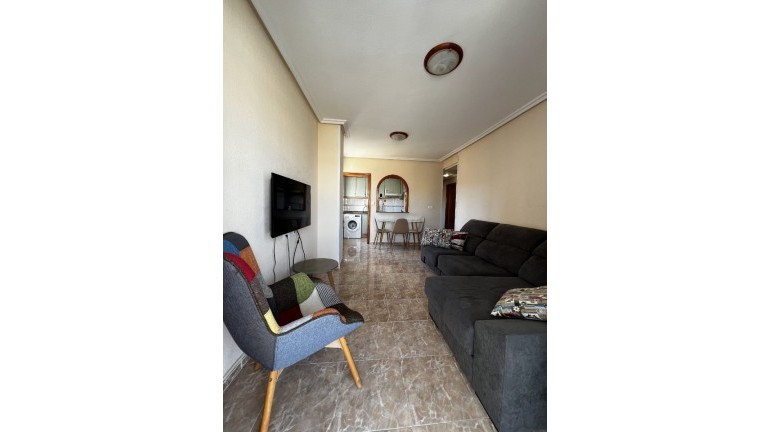 Resale - Apartment / flat - Torrevieja - Torrevieja - Centre