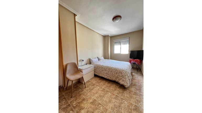 Resale - Apartment / flat - Torrevieja - Torrevieja - Centre