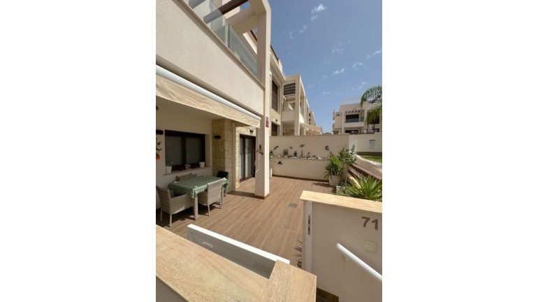 Resale - Bungalow - Torrevieja - Torrevieja - Los Balcones