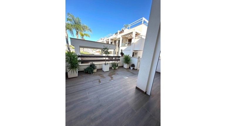 Resale - Bungalow - Torrevieja - Torrevieja - Los Balcones