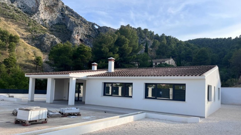 Nueva construcción  - Villa - Penaguila - El Olivar