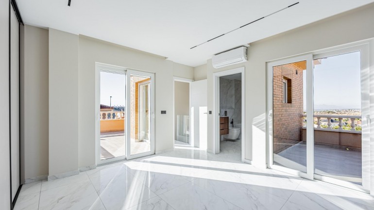 Nueva construcción  - Villa - Rojales - Cuidad Quesada