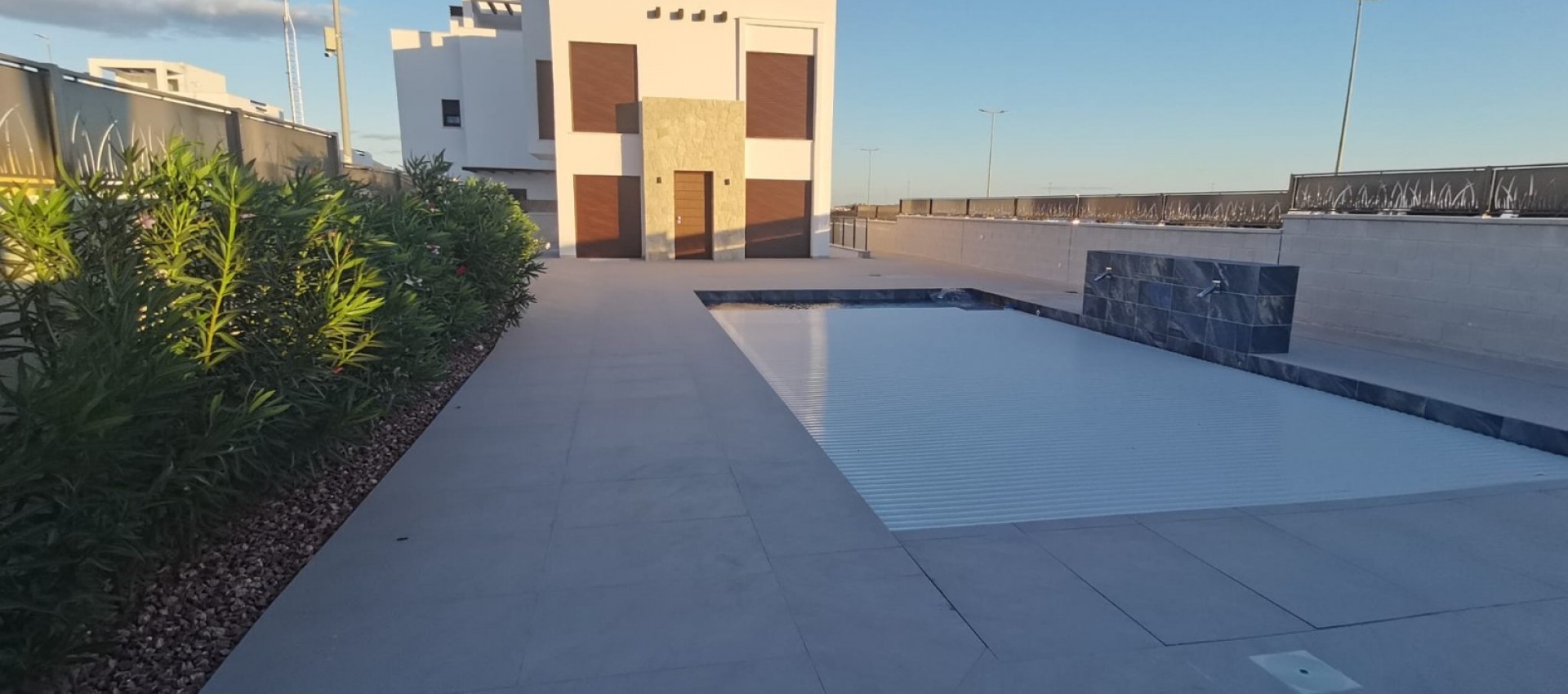 Nouvelle construction - Villa - Los Montesinos - La Herrada