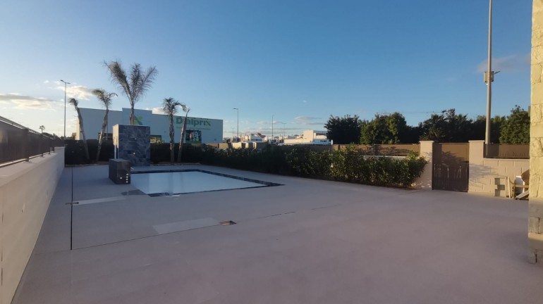 Nouvelle construction - Villa - Los Montesinos - La Herrada