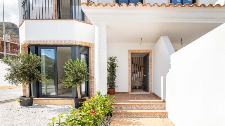 New Build - Town House - Cox - San Fernando