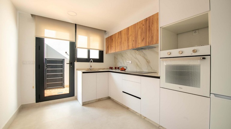 New Build - Town House - Cox - San Fernando