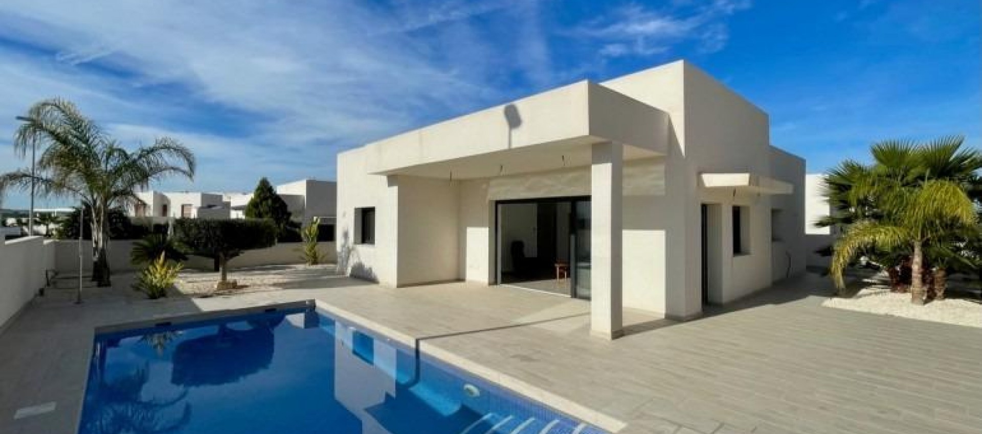 Nueva construcción  - Villa - Rafal - polideportivo