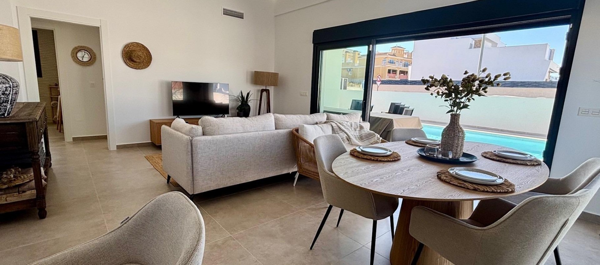 Nueva construcción  - Villa - Rafal - polideportivo