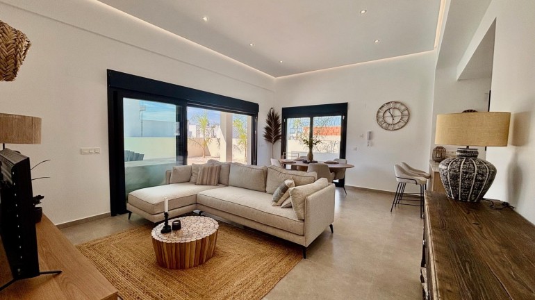 Nueva construcción  - Villa - Rafal - polideportivo