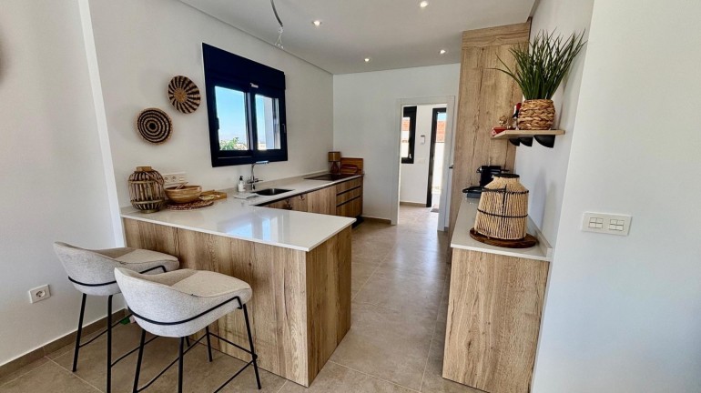 Nueva construcción  - Villa - Rafal - polideportivo