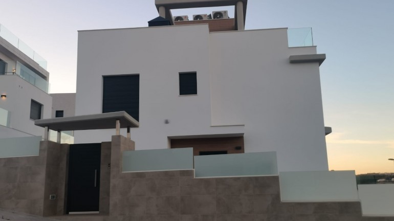 Reventa - Villa - Orihuela Costa - Dehesa de campoamor