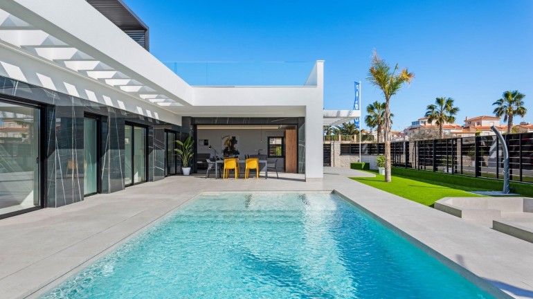 Nueva construcción  - Villa - Algorfa - La Finca Golf