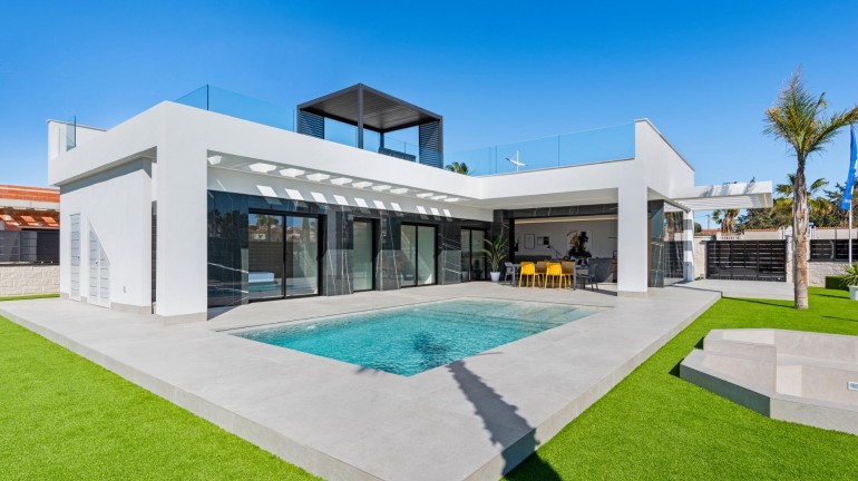 Nueva construcción  - Villa - Algorfa - La Finca Golf