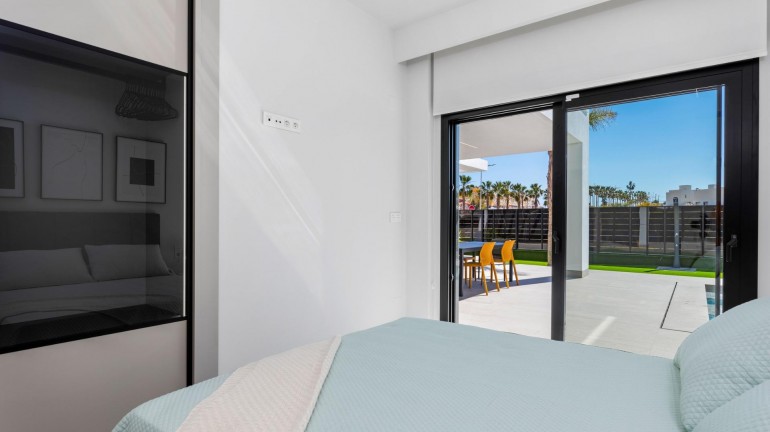 Nueva construcción  - Villa - Algorfa - La Finca Golf