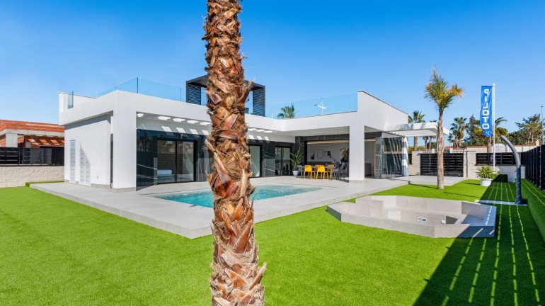 Nueva construcción  - Villa - Algorfa - La Finca Golf
