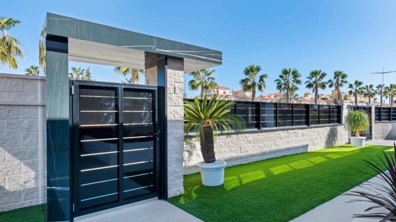 Nueva construcción  - Villa - Algorfa - La Finca Golf