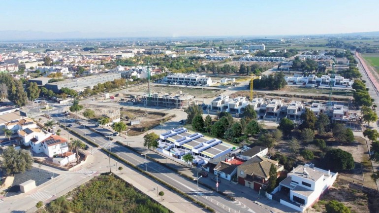 Nouvelle construction - Town House - Dolores - Sector 3