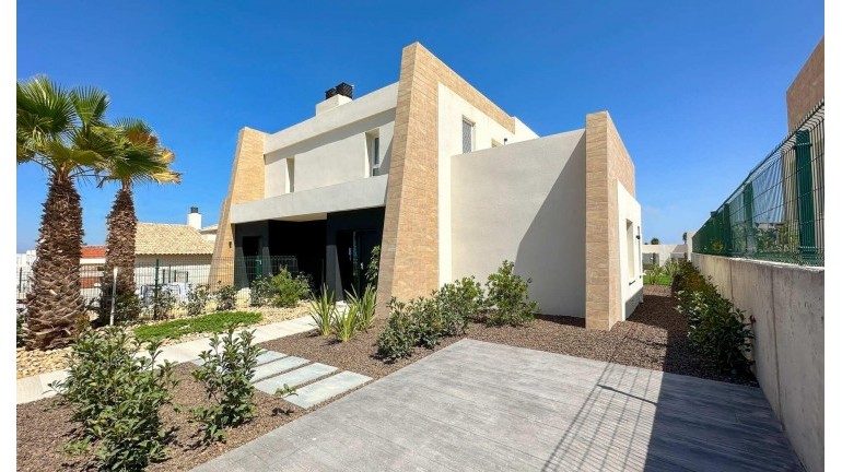 Nueva construcción  - Villa - Algorfa - La Finca Golf